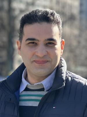Headshot of Mohsen Ahmadkhani